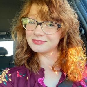 Meet your Posher, Laura